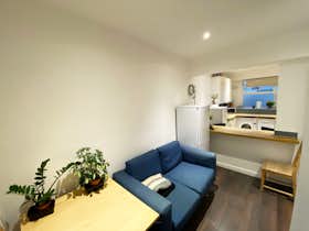 Отдельная комната сдается в аренду за 1 151 £ в месяц в London, Churchill Gardens Road