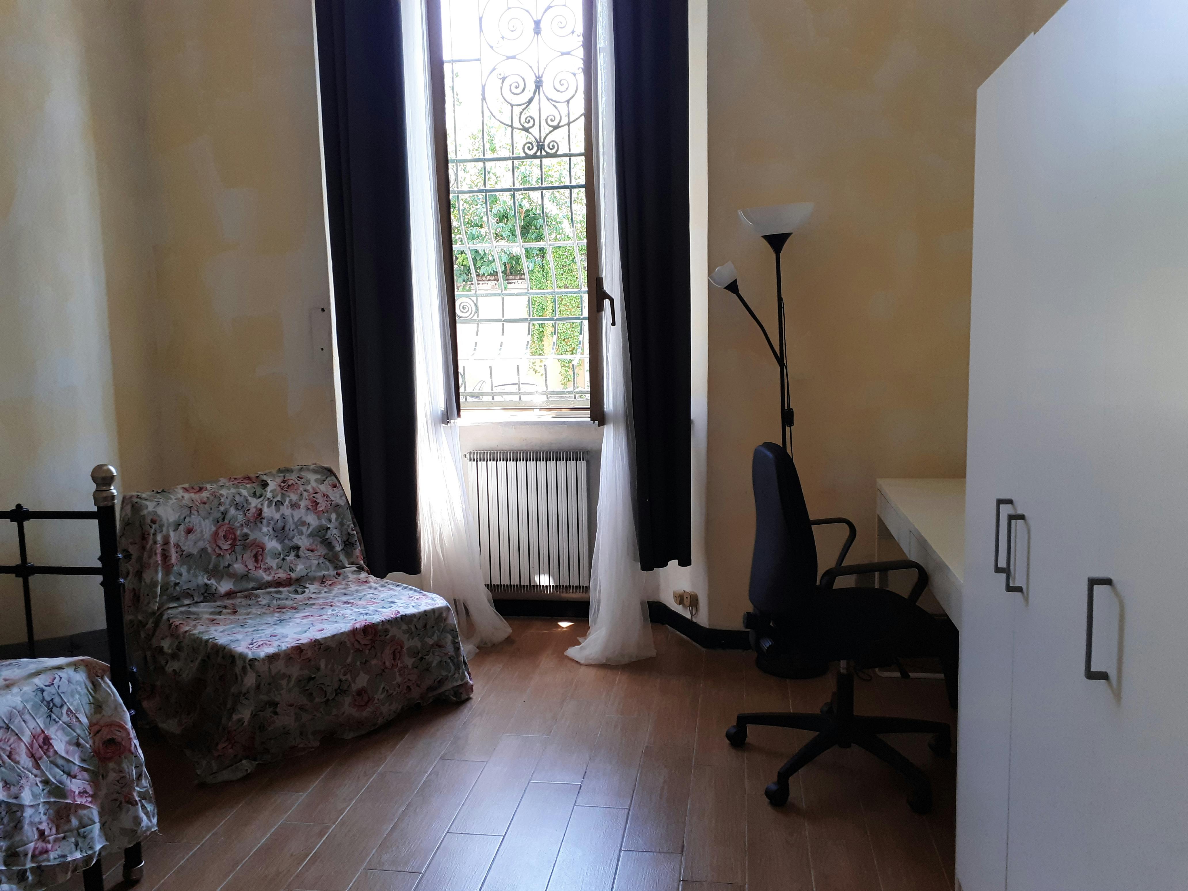 Single room Milan, 1 bed, 15m² — photo 1