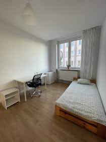 Private room for rent for €280 per month in Katowice, ulica Jana Matejki