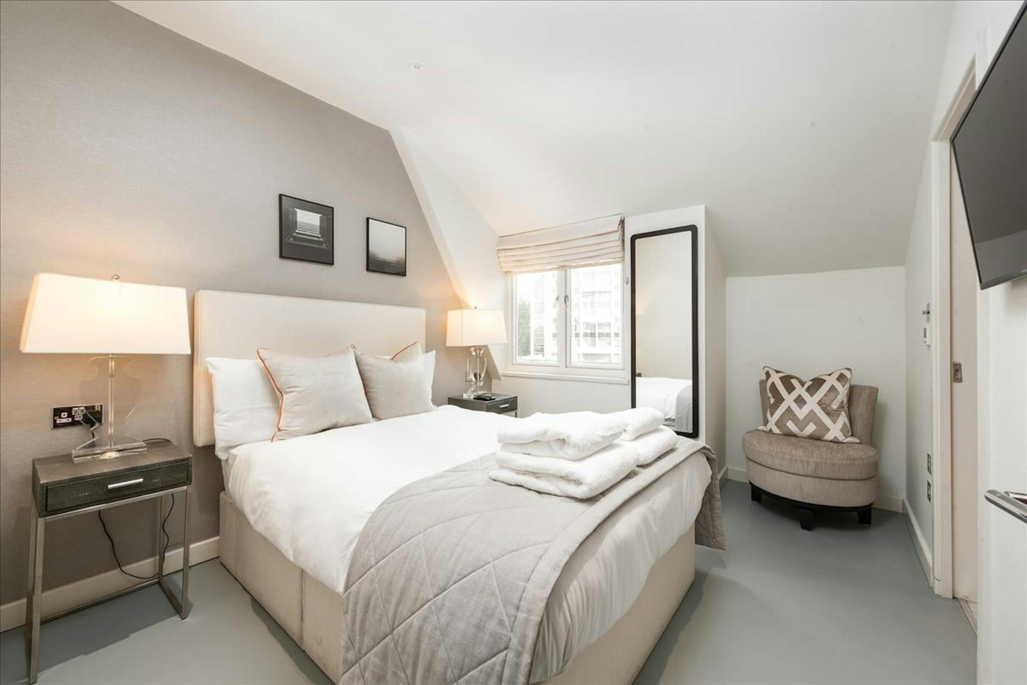 Kensington Court, London preview