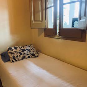 Private room for rent for €450 per month in Barcelona, Carrer de Blai