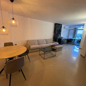 Apartment for rent for €1,300 per month in Valencia, Carrer Rodríguez de Cepeda