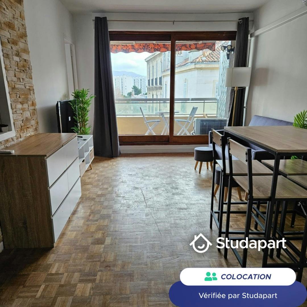 Private room for rent on Rue Malaval, Marseille - Vue 3