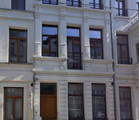 Квартира за оренду для 1 500 EUR на місяць у Antwerpen, Lange Leemstraat