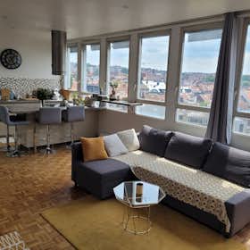 Apartment for rent for €1,700 per month in Saint-Gilles, Avenue Henri Jaspar