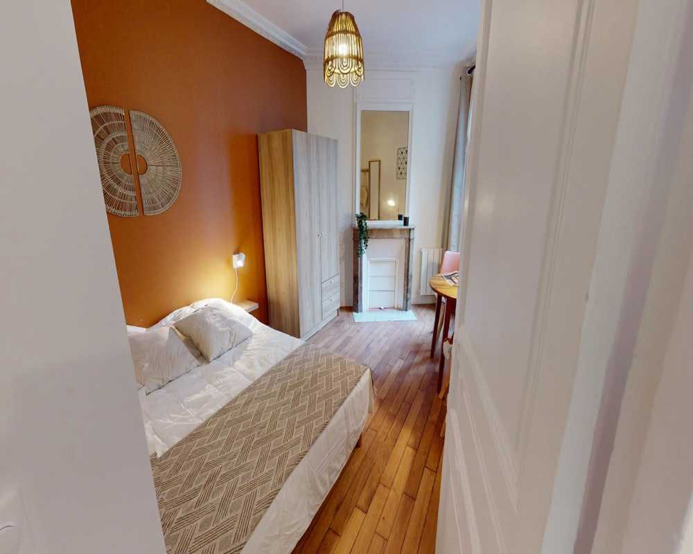 Private room in Rue Chaligny, Paris (1485529) room image 2