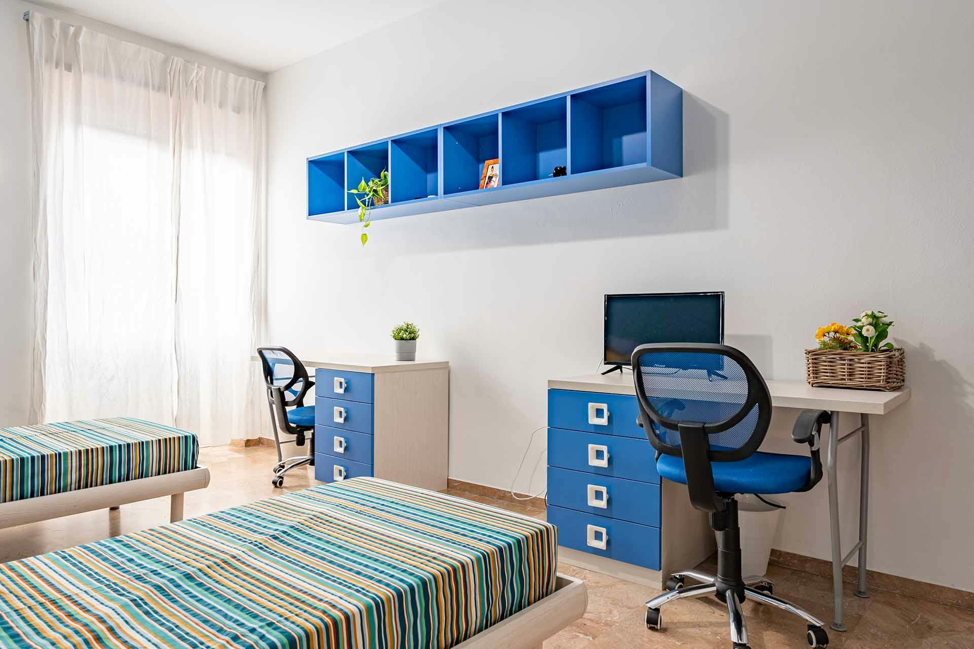 Shared room in Viale Enrico Martini, Milan (1485550) room image 2
