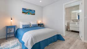 Appartement te huur voor € 1.003 per maand in Lisbon, Calçada do Galvão