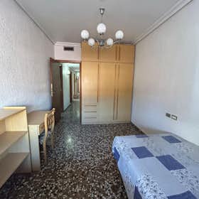 Private room for rent for €210 per month in Murcia, Calle Morera