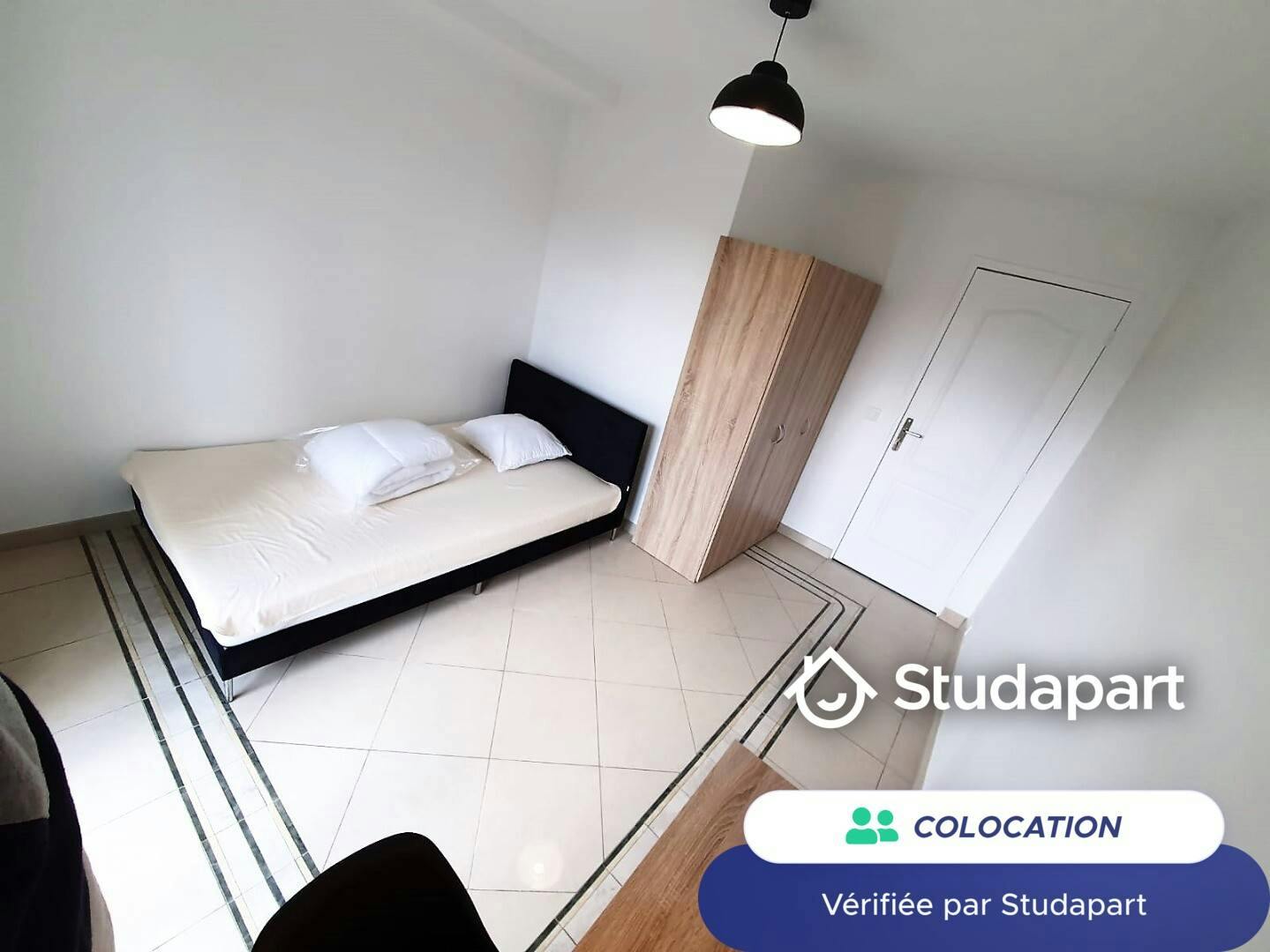 Private room for rent on Allée de Suède, Massy – pohled 3