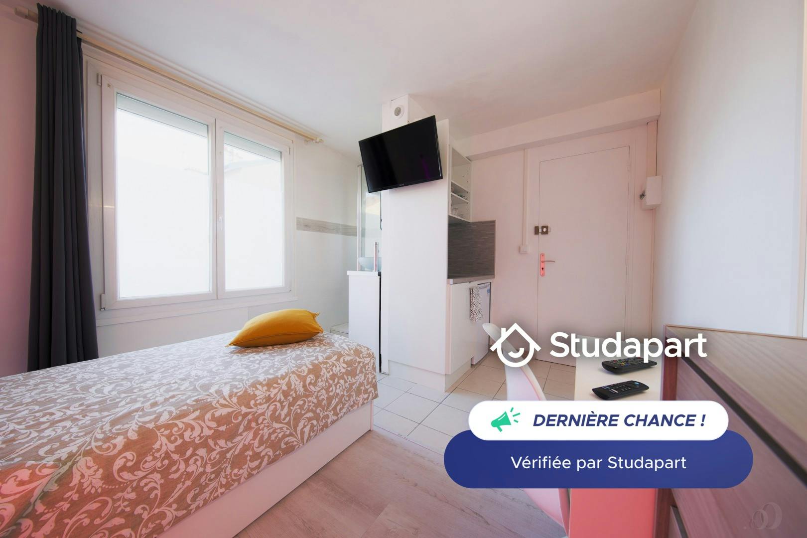 Private room for rent for €470 per month in Reims, Boulevard des Belges