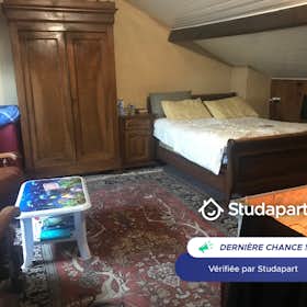 Private room for rent for €450 per month in Deuil-la-Barre, Rue de la Fontaine du Gué