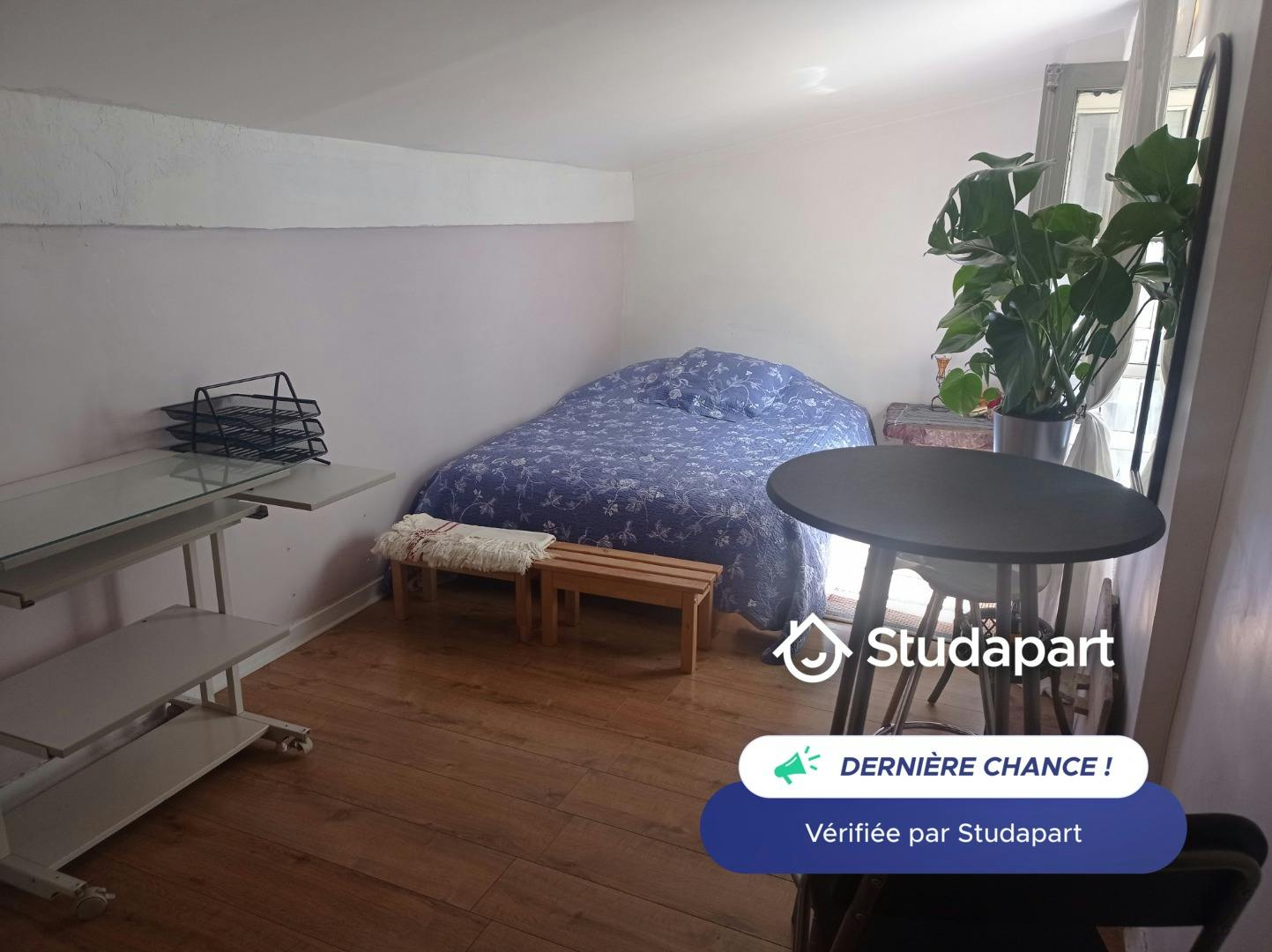 Apartment for rent on Rue des Chantiers, Versailles