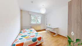 Отдельная комната сдается в аренду за 485 € в месяц в Colmar, Rue du Galtz