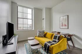 Квартира сдается в аренду за $3,823 в месяц в Boston, Atlantic Ave