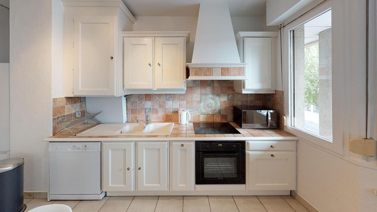 Apartment Lyon, 106m² — photo 10