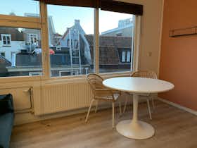 Appartement te huur voor € 650 per maand in Utrecht, Kalverstraat