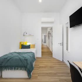 Private room for rent for €750 per month in Lisbon, Calçada do Poço dos Mouros