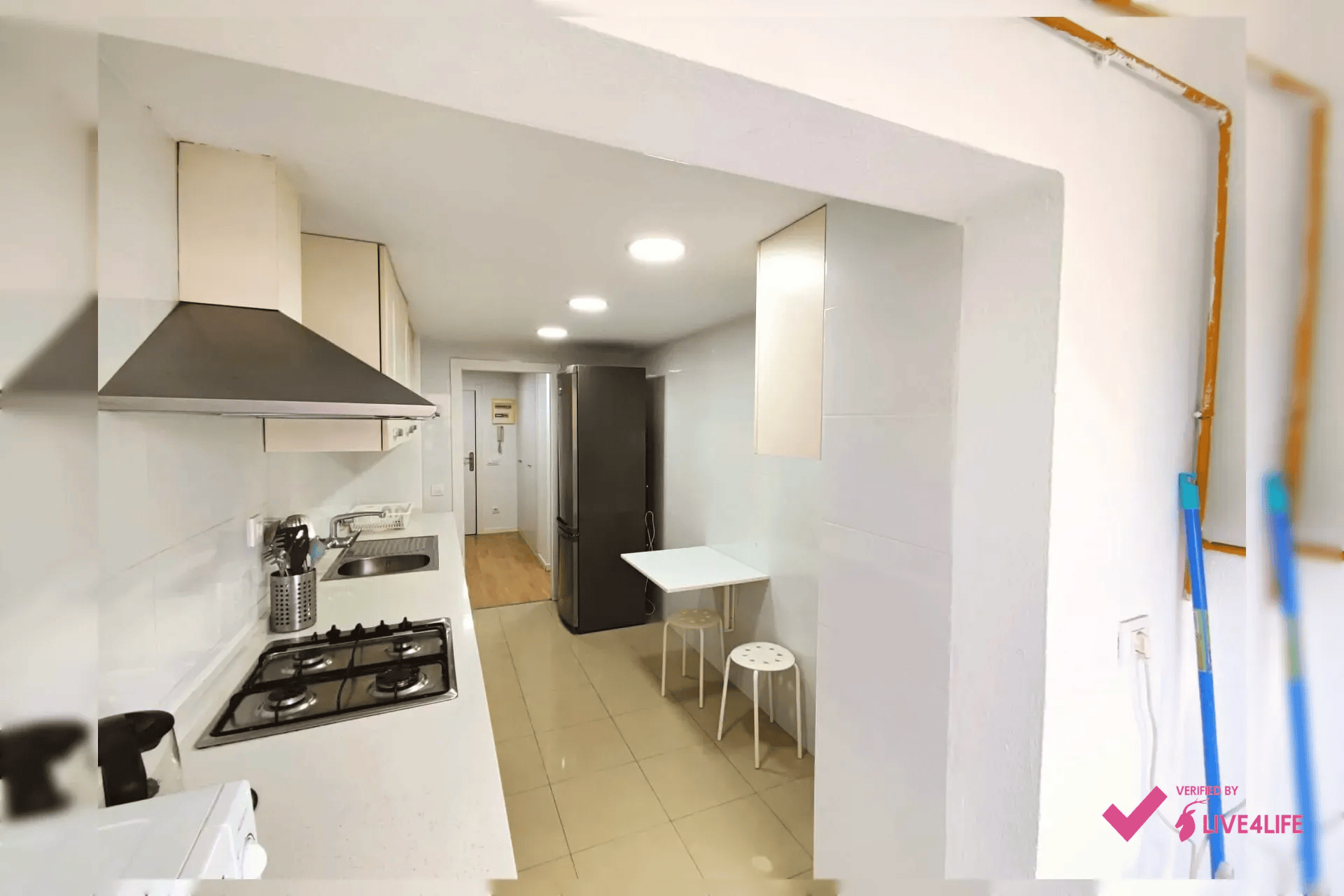 Double room Valencia, 15m² — photo 10