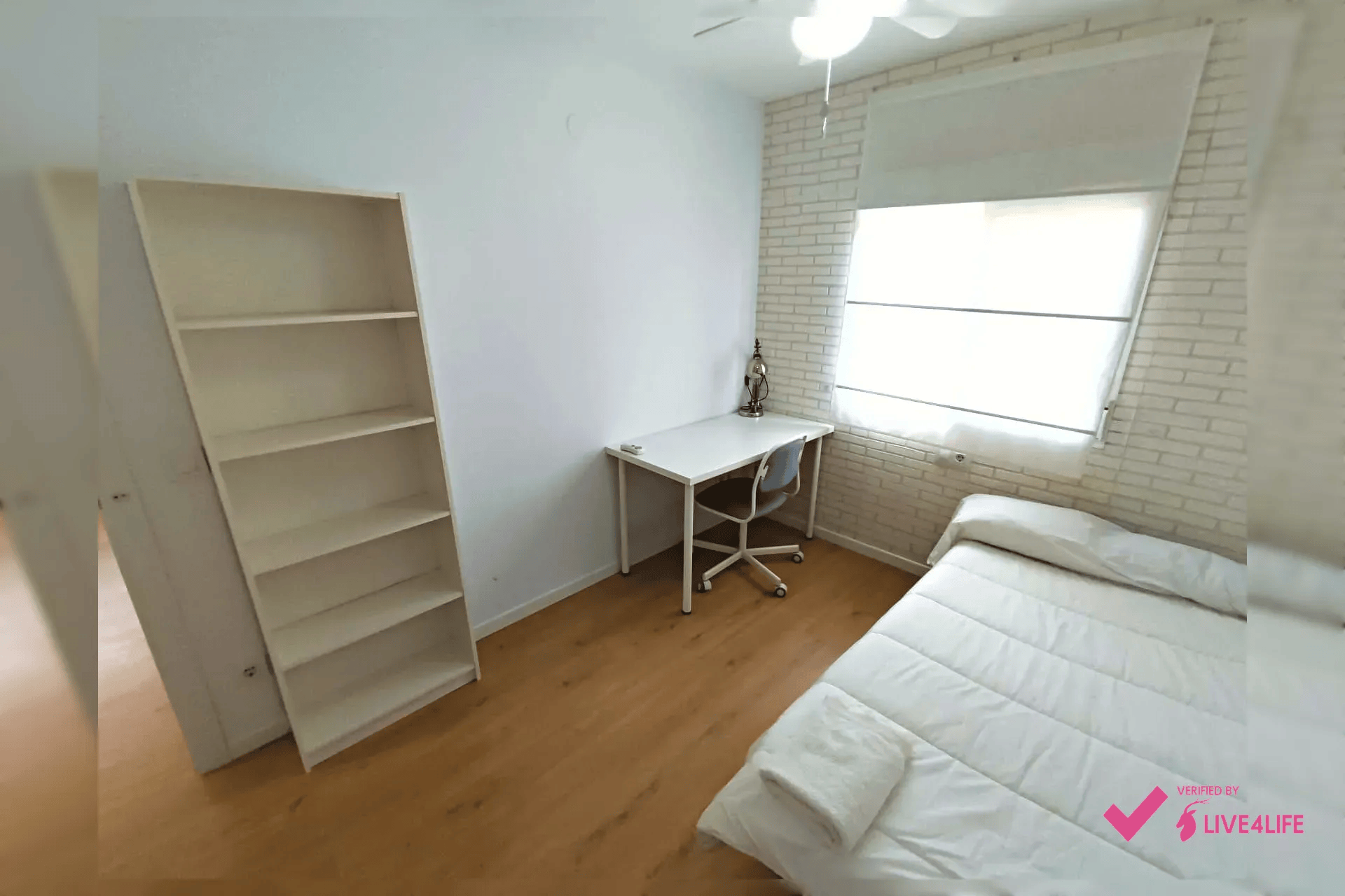 Double room Valencia, 15m² — photo 3
