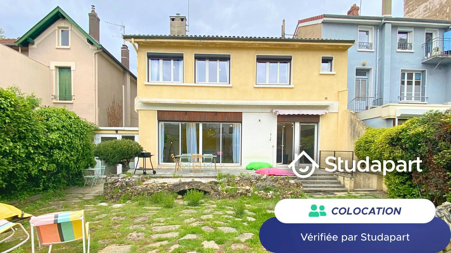 Private room for rent on Rue Émile Combes, Lyon - Vue 3