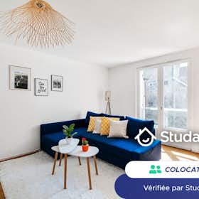 私人房间 for rent for €375 per month in Troyes, Rue Larivey