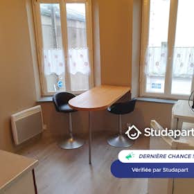 Appartement te huur voor € 480 per maand in Boulogne-sur-Mer, Rue Grandsire