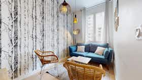 Appartement te huur voor € 1.500 per maand in Grenoble, Rue Guynemer