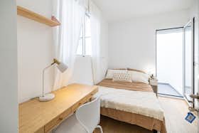 Private room for rent for €535 per month in Valencia, Carrer de Josep Benlliure