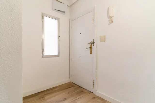 Private room in Paseo de las Moreras, Madrid (1486521) room image 2