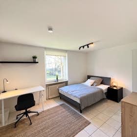 Приватна кімната за оренду для 850 EUR на місяць у Unterhaching, Von-Stauffenberg-Straße