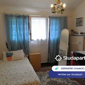Private room for rent for €375 per month in Angers, Boulevard Albert Camus