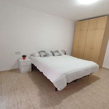 Mehrbettzimmer for rent for 290 € per month in Burjassot, Carrer Severo Ochoa
