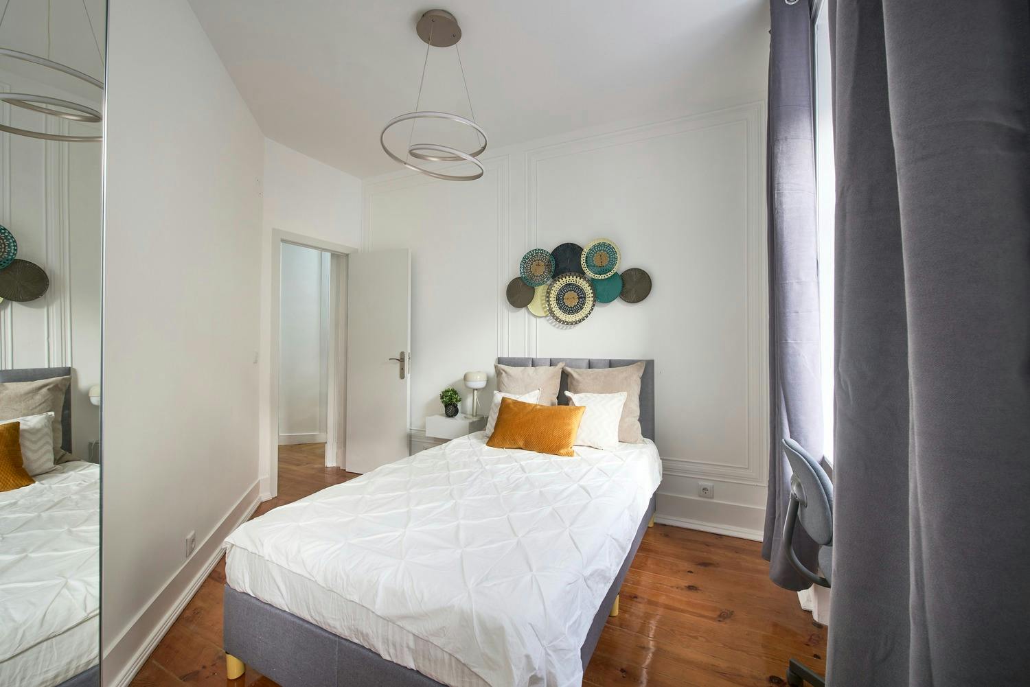 preview gallery tile