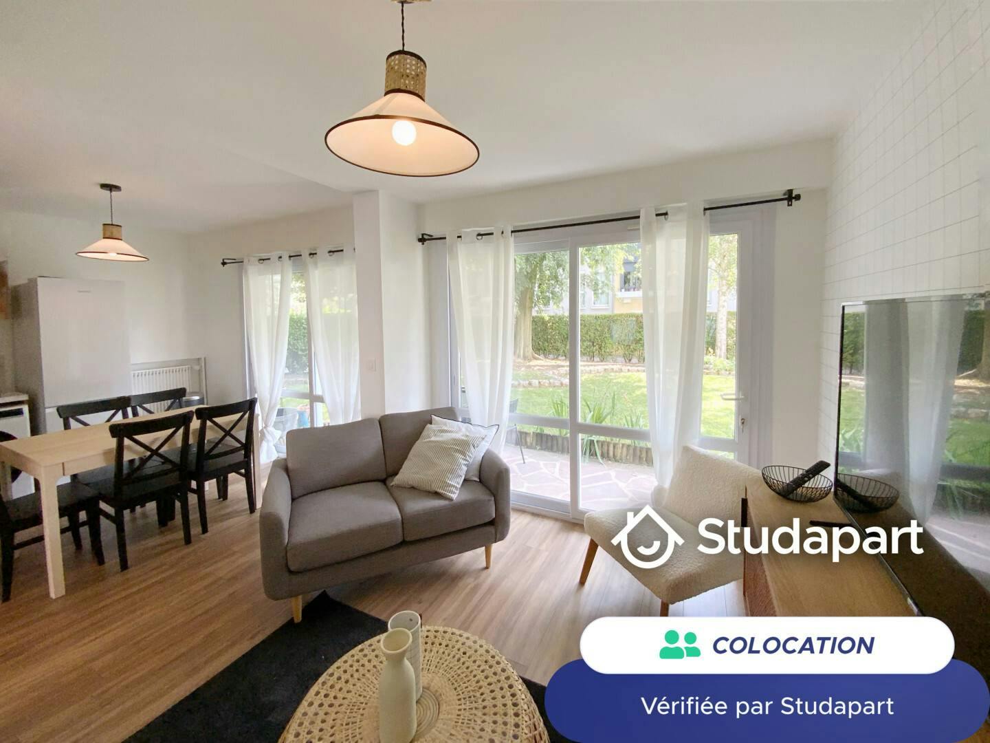 Quarto privado para alugar por € 404 por mês em Rouen, Rue Louis Blanc