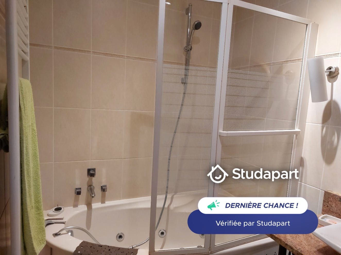 Private room for rent on Rue d'Anvers, Lyon - Ansicht 5