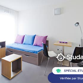 Private room for rent for €600 per month in Strasbourg, Rue Guido Guersi