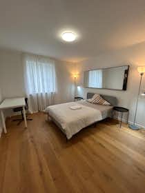 Отдельная комната сдается в аренду за 795 € в месяц в Munich, Kunreuthstraße