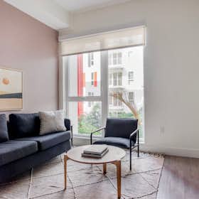 Appartement à louer pour $3,147/mois à Los Angeles, S Serrano Ave
