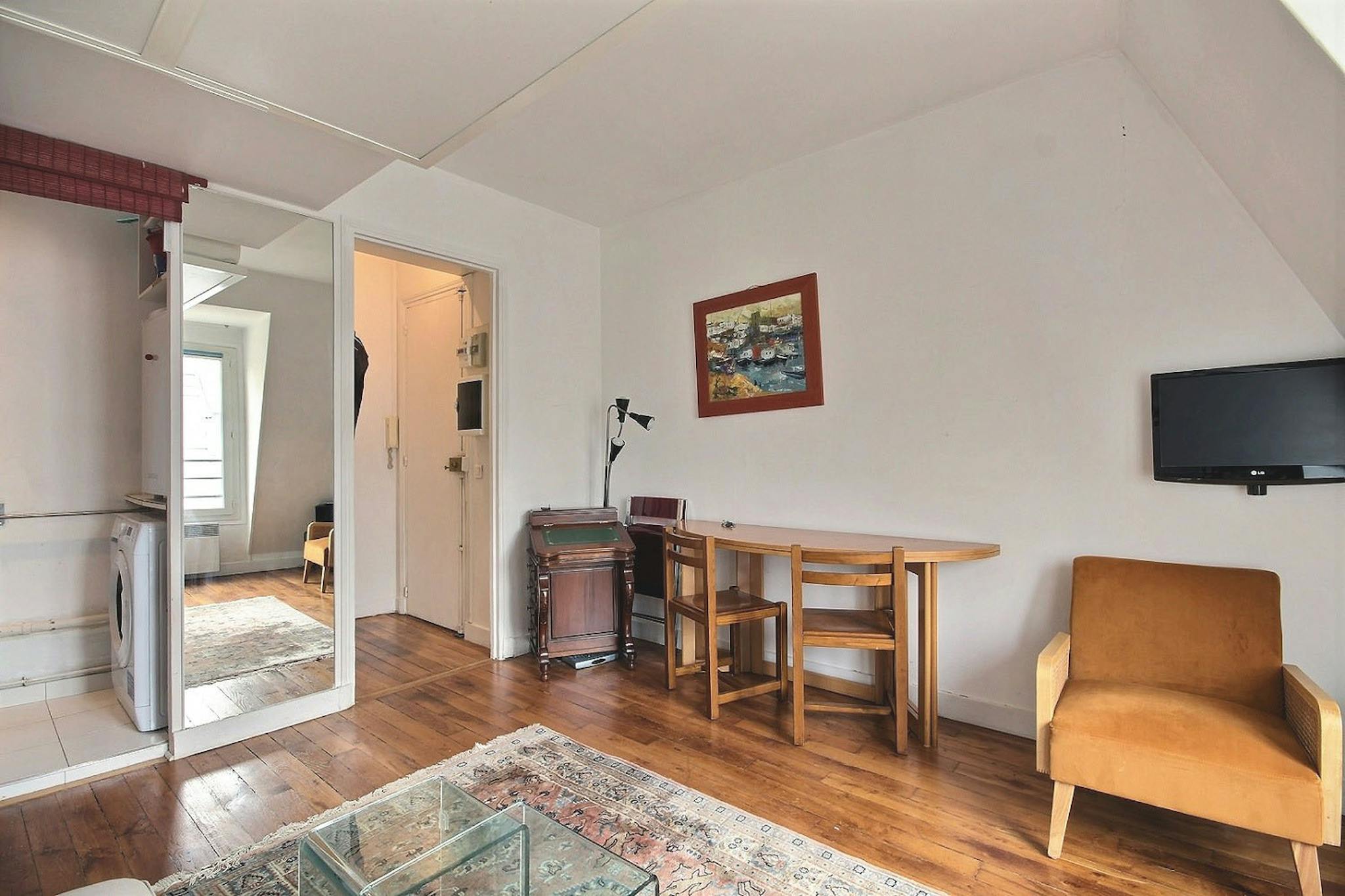 Rue Saulnier, Paris preview