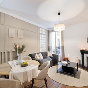 Apartment for rent for €4,127 per month in Paris, Rue du Faubourg Saint-Martin