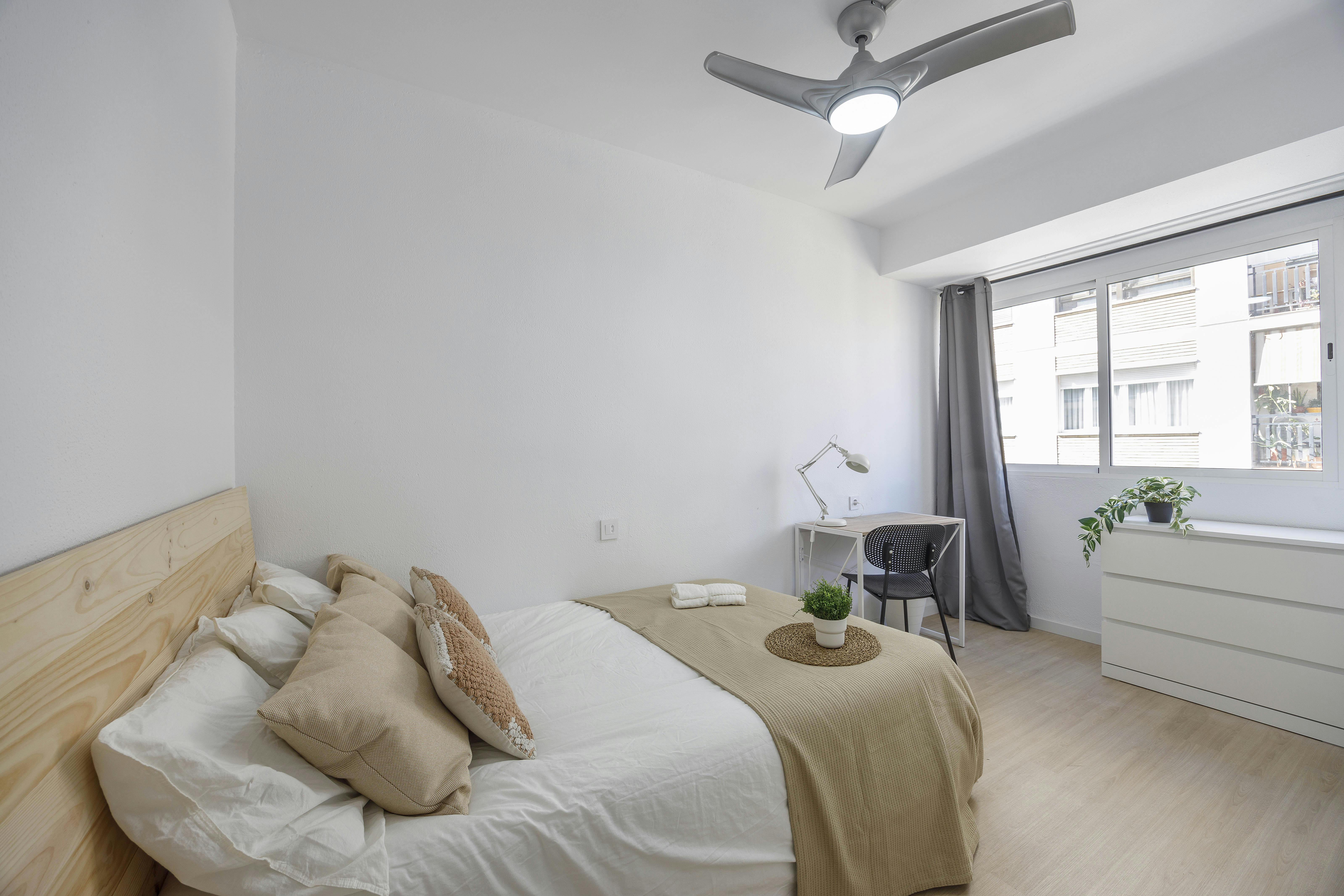 Carrer de la Vila de Muro, Valencia Valencia