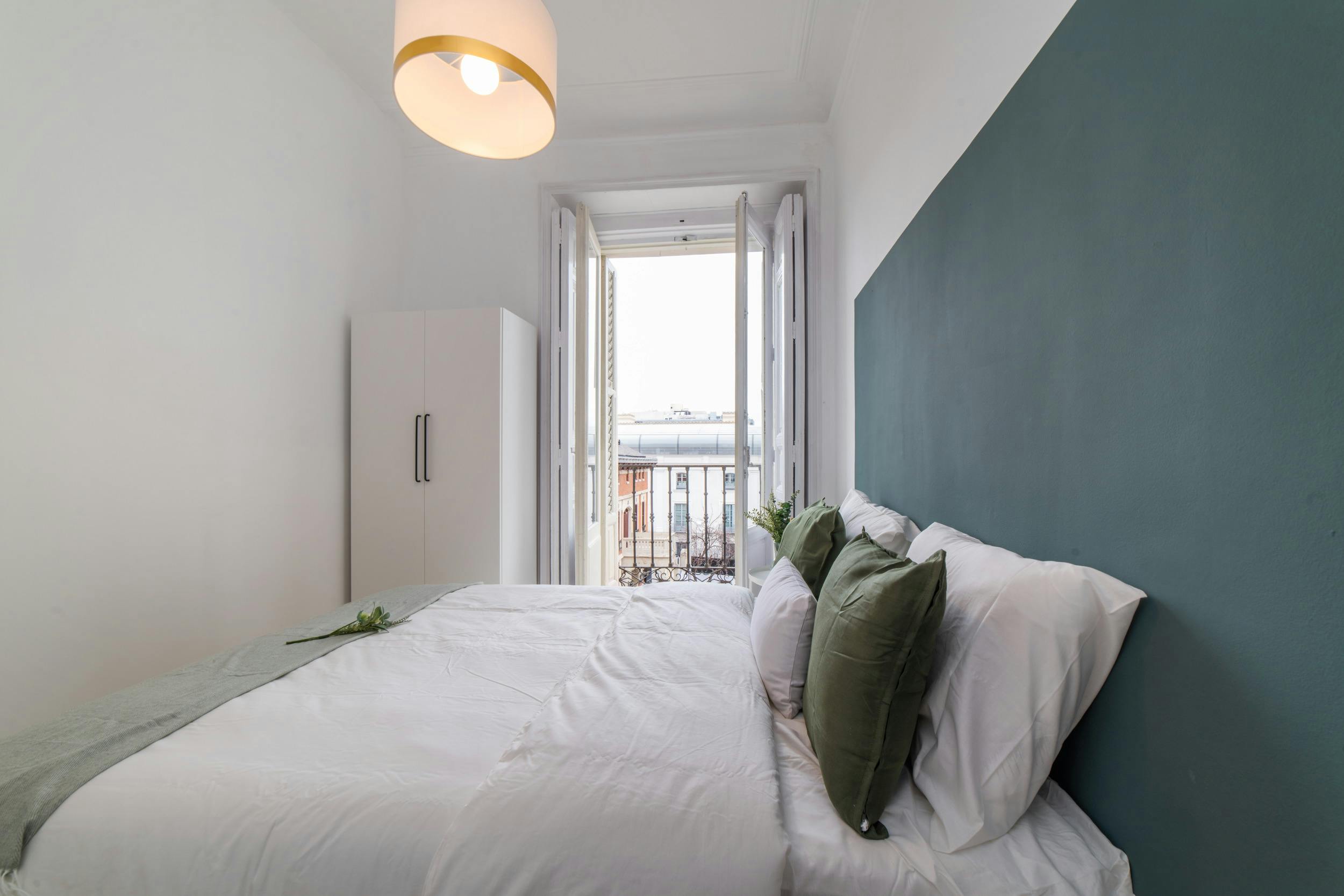 Calle de Santa Teresa, Madrid preview