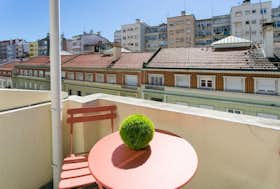 Apartment for rent for €4,000 per month in Lisbon, Rua Marques da Silva