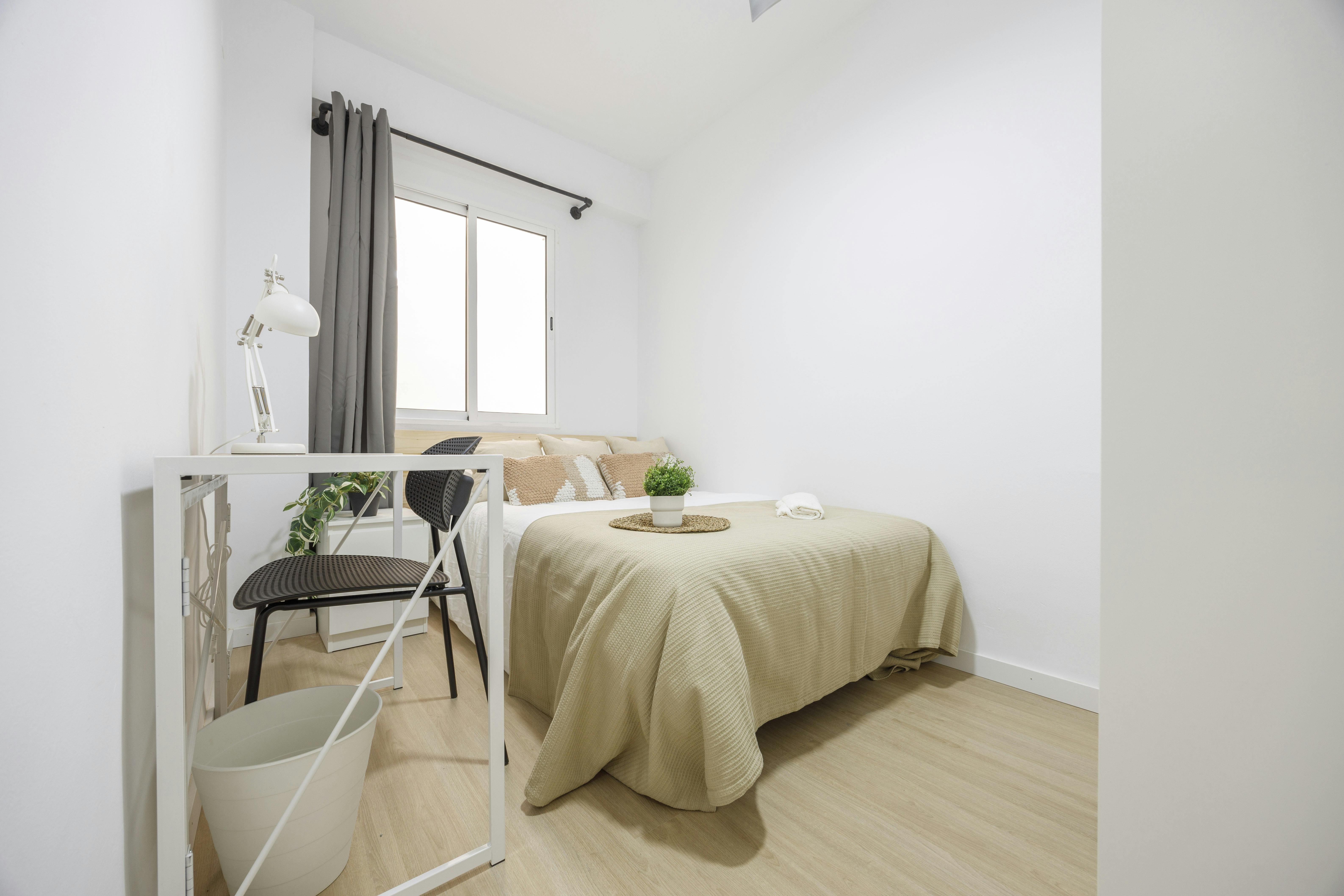 Carrer de la Vila de Muro, Valencia Valencia