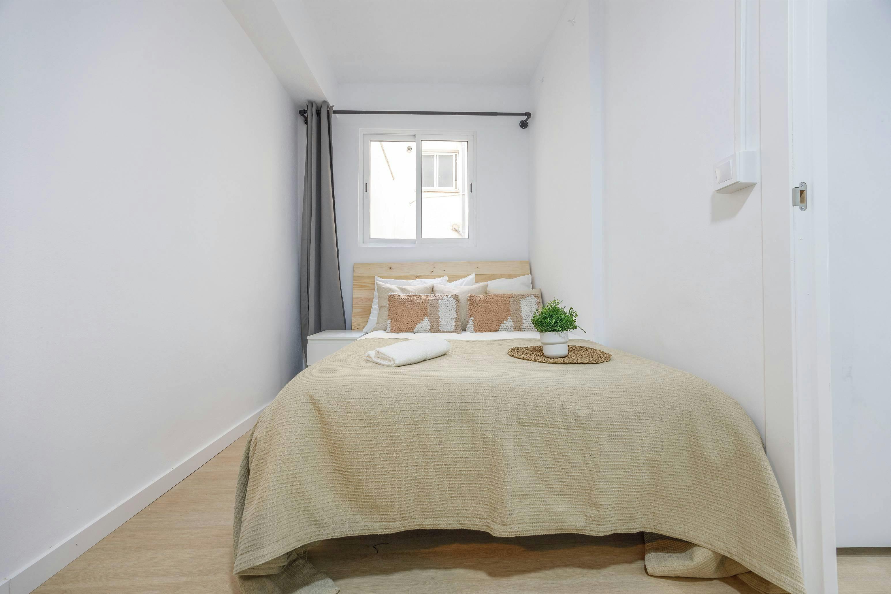 Carrer de la Vila de Muro, Valencia Valencia