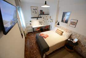 Private room for rent for €500 per month in Bilbao, Ramón y Cajal etorbidea