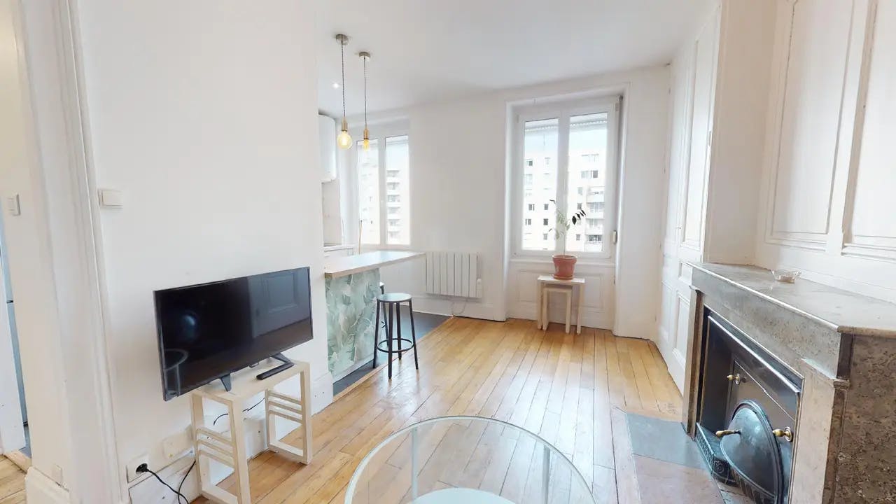 Studio for rent for €785 per month in Villeurbanne, Rue d'Inkermann