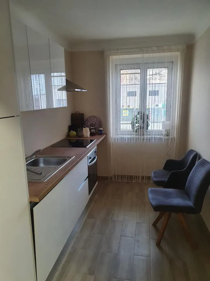 2-Bedroom Apartment in Reumannplatz, Vienna (1487465) ROOM