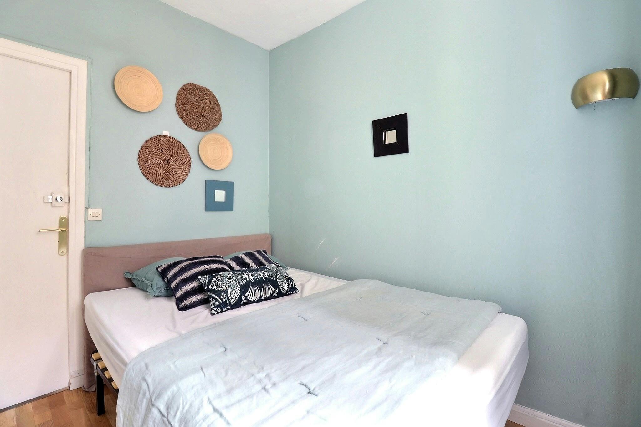 Apartment for rent for €2,650 per month in Paris, Rue Washington